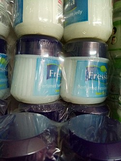 Super soft fressia jelly available in all sizes
